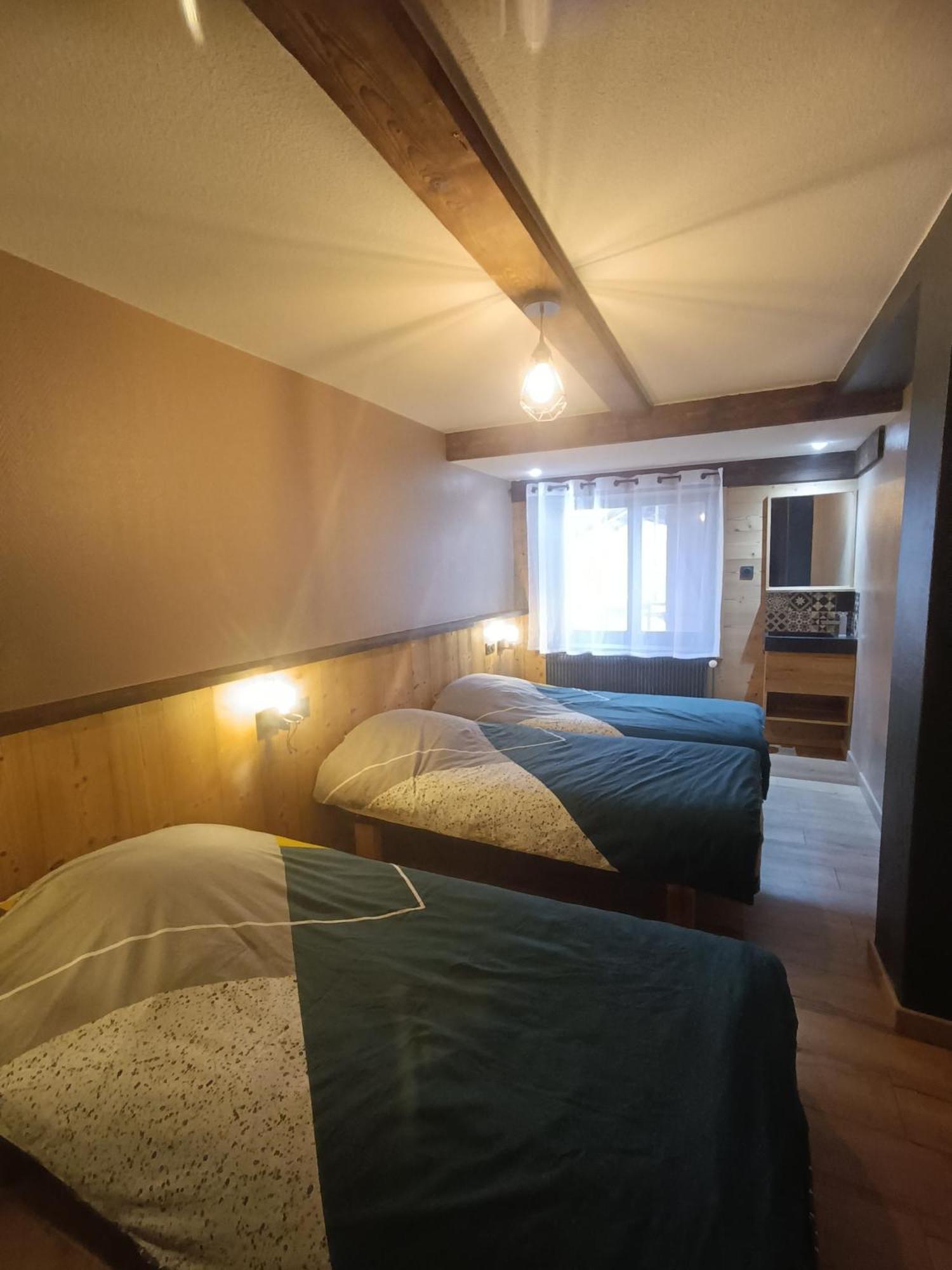 Chambre Les Etoiles De Bevy Septmoncel-Les-Molunes Εξωτερικό φωτογραφία