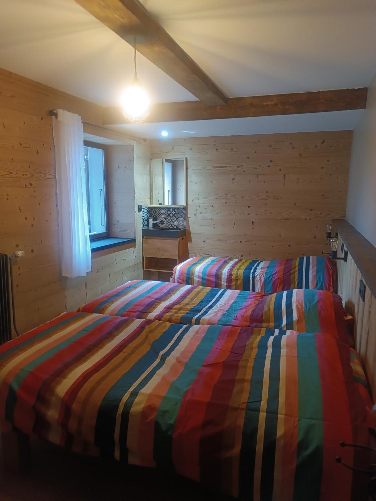 Chambre Les Etoiles De Bevy Septmoncel-Les-Molunes Εξωτερικό φωτογραφία