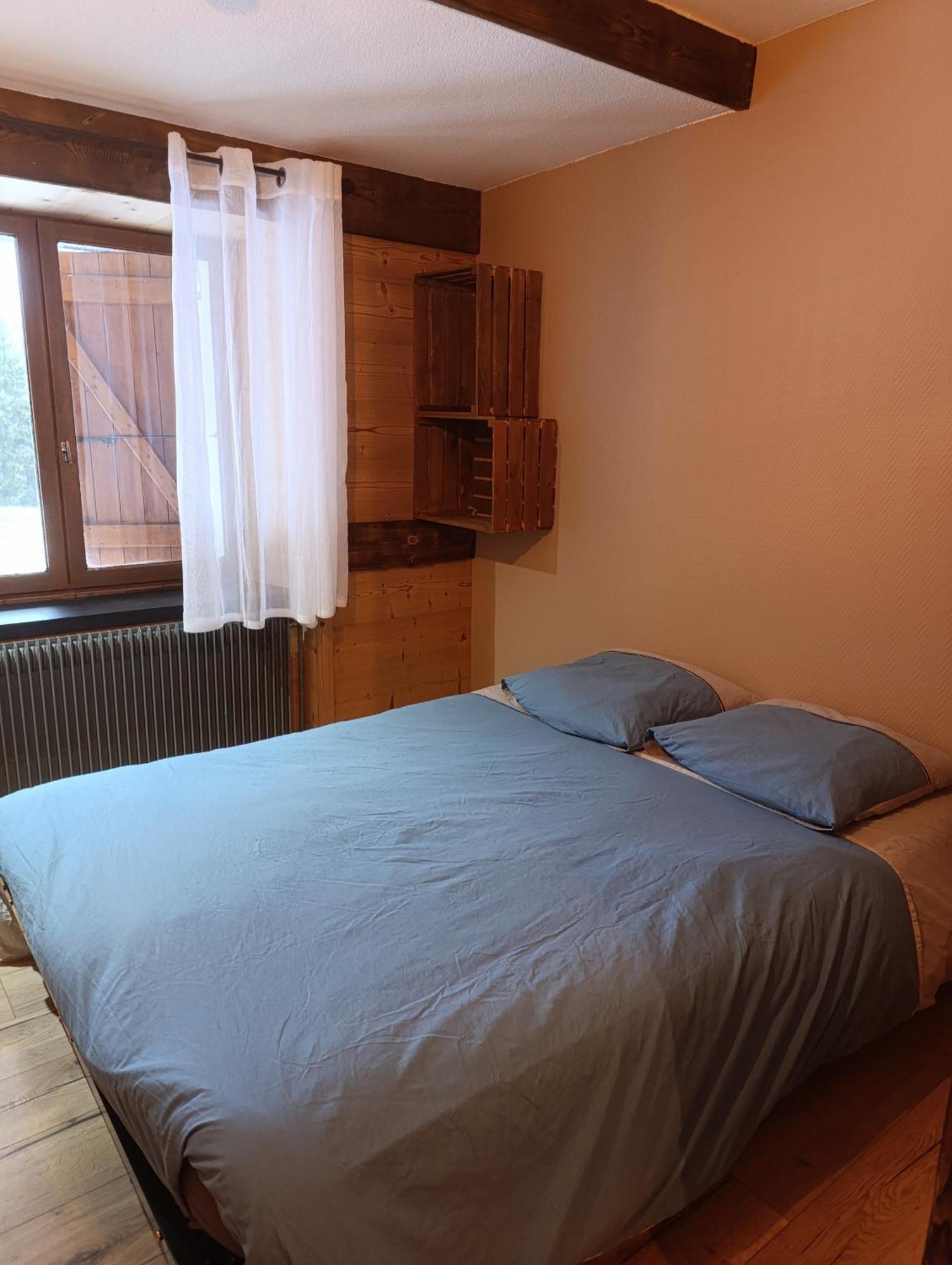 Chambre Les Etoiles De Bevy Septmoncel-Les-Molunes Δωμάτιο φωτογραφία